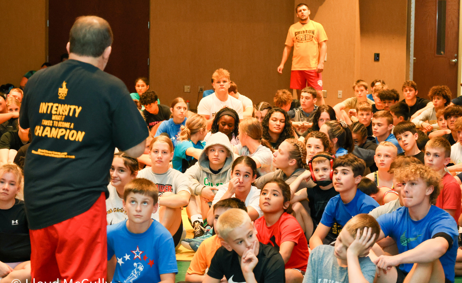 Head Coach Ken Chertow giving a speech to campers about how to prepare for tournaments. 